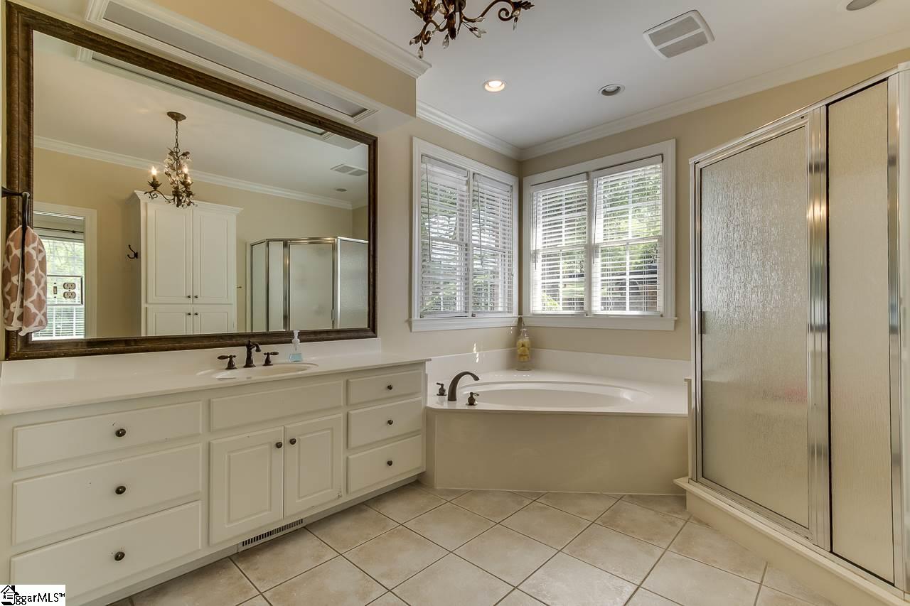 200 Pine Ridge Drive Easley, SC 29642 - Photo 18 of 36 Gallery Image 18