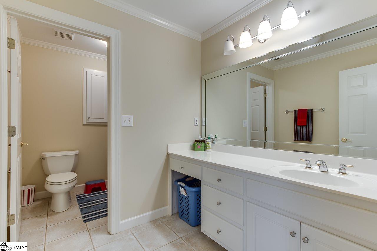200 Pine Ridge Drive Easley, SC 29642 - Photo 24 of 36 Gallery Image 24
