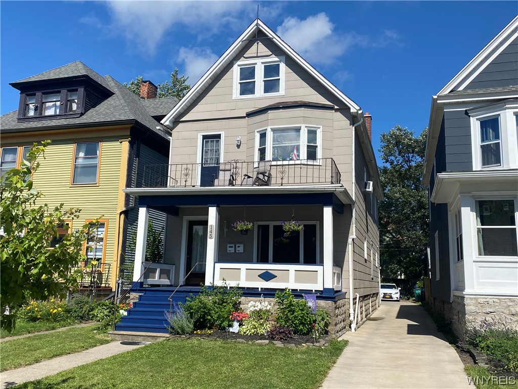 EXTERIOR FRONT