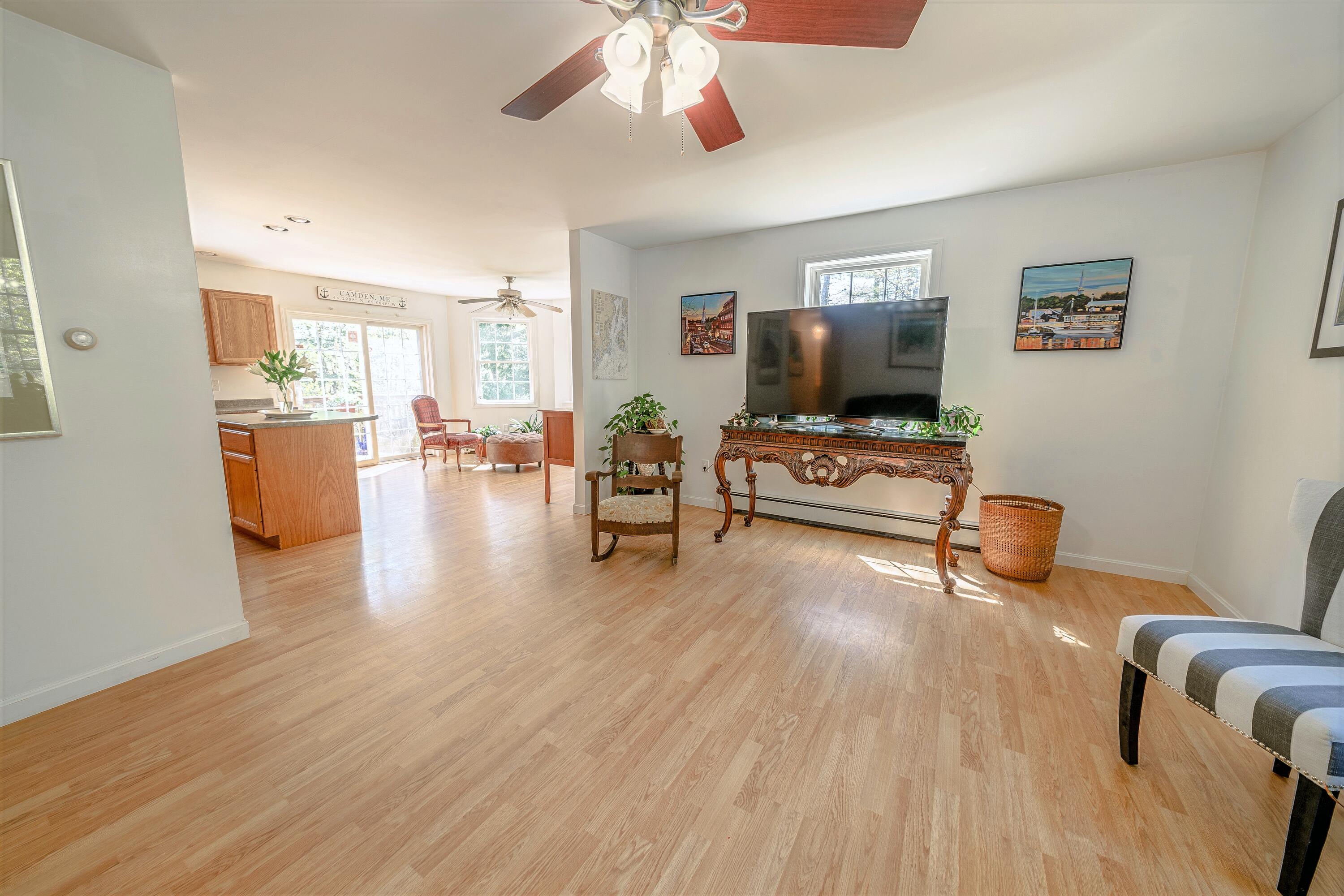 537 Slab City Road Lincolnville, ME 04849 - Photo 11 of 35 Living Room