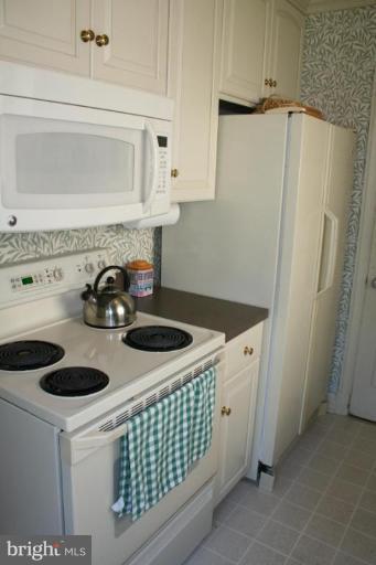 8005 Custer Road Bethesda, MD 20814 - Photo 13 of 17 Kitchen #2