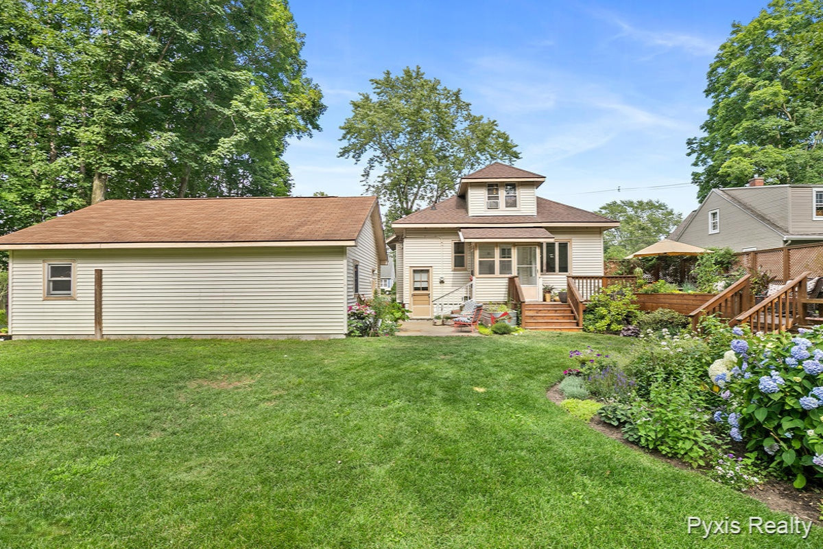 668 Graafschap Road Holland, MI 49423 - Photo 24 of 32 IMG_1023