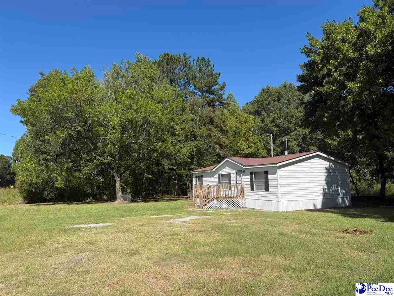 1116 Edwards Road Bennettsville, SC 29512 - Photo 4 of 36 Gallery Image 4