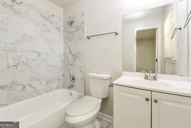 $1,795 | 6494 Bobolink Court, Rex, GA 30273