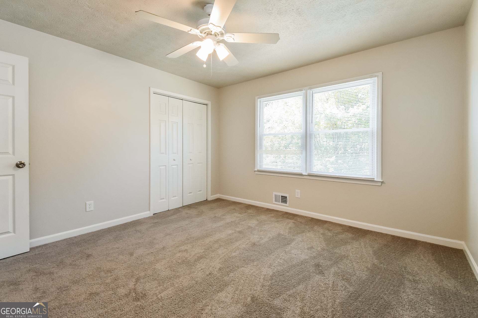 6494 Bobolink Court Rex, GA 30273 - Photo 14 of 16