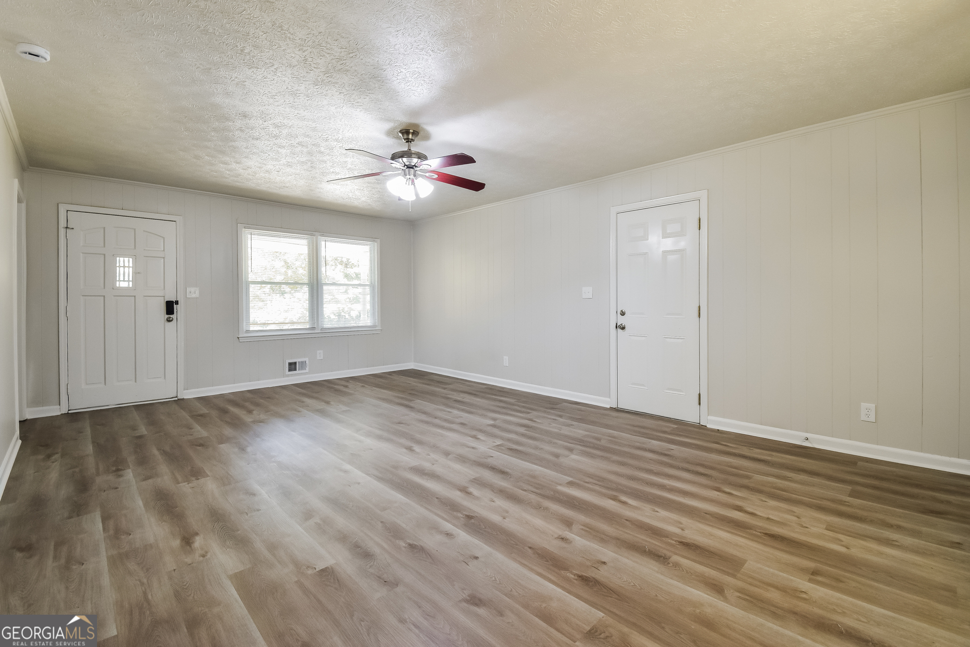 6494 Bobolink Court Rex, GA 30273 - Photo 4 of 16