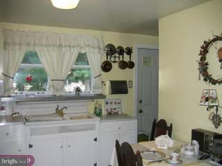 514 Coursey Road Oreland, PA 19075 - Photo 3 of 6
