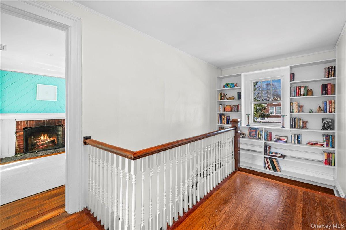 525 Milton Road Rye, NY 10580 - Photo 21 of 42 a view of a hallway with workspace