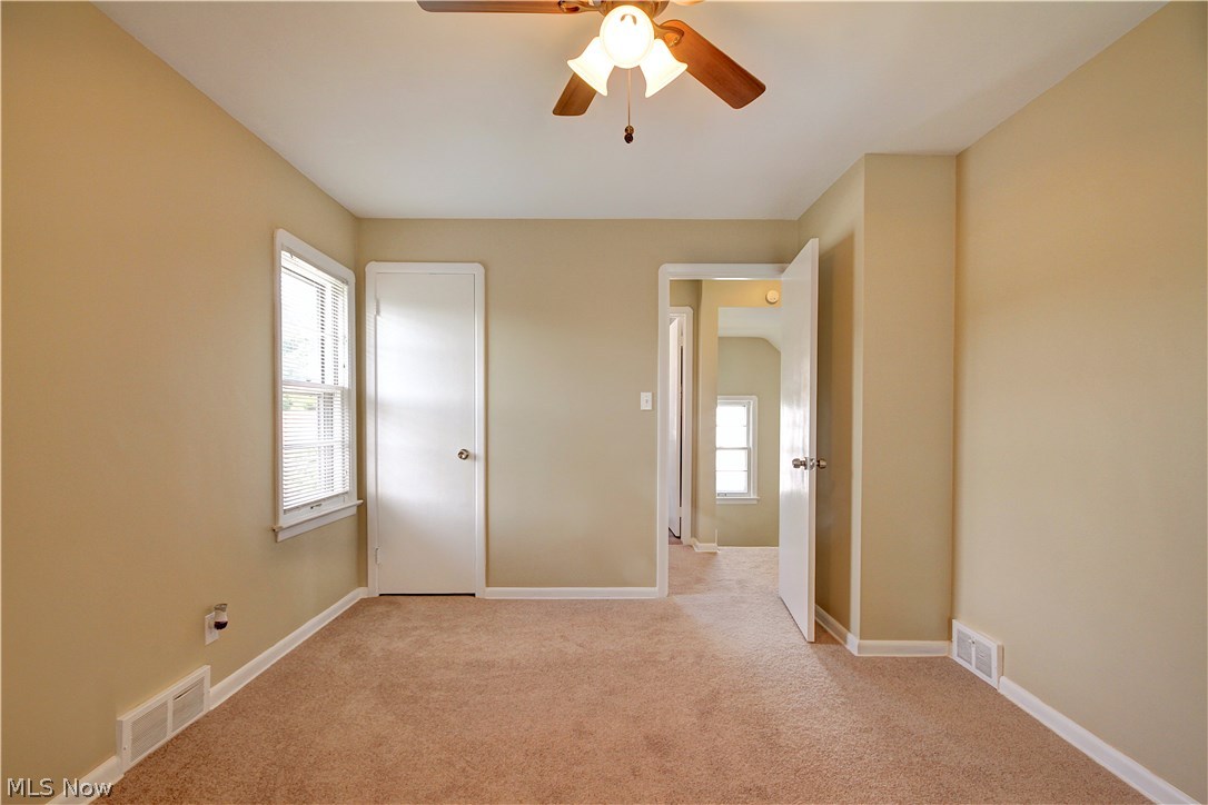 7901 Jameson Road Parma, OH 44129 - Photo 28 of 30