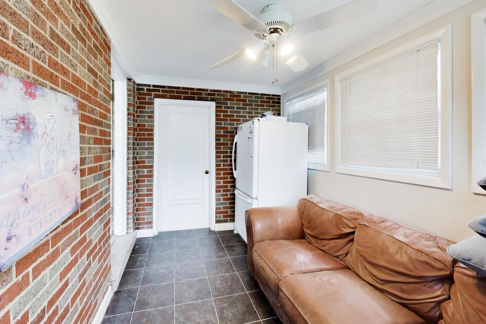 108 West Sunset Road Mount Prospect, IL 60056 - Photo 25 of 40