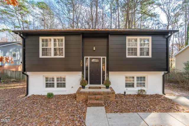 $420,000 | 309 Penn Oak Circle, Raleigh, NC 27615