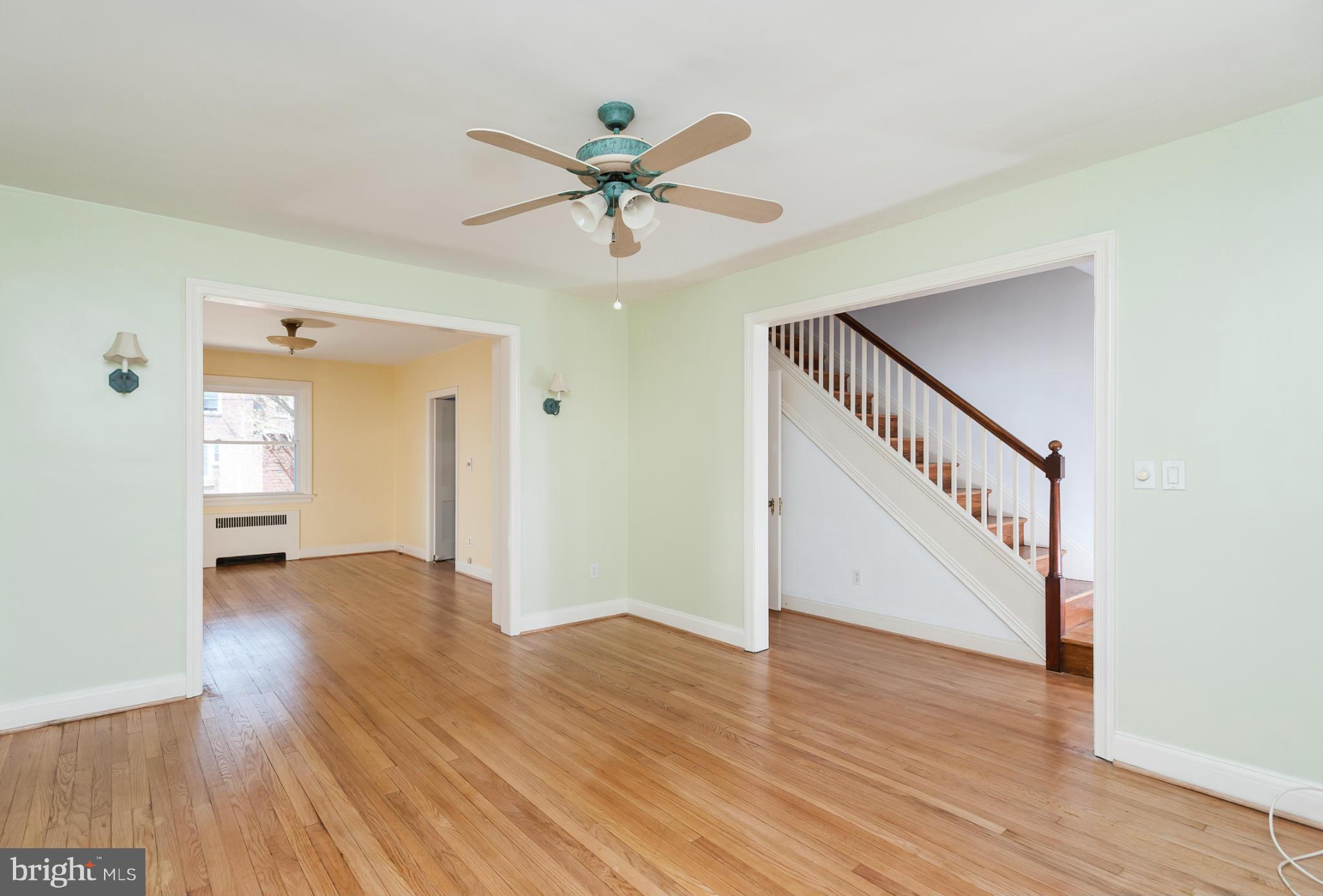 3722 Ednor Road Baltimore, MD 21218 - Photo 5 of 25 Living Room