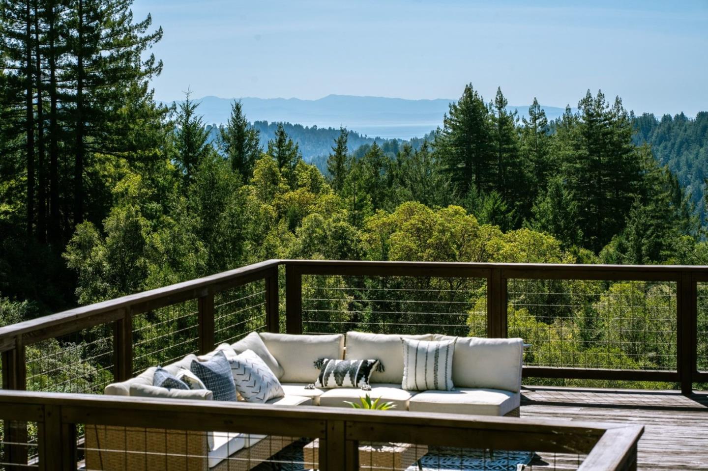 555 Bohnen Road Soquel, CA 95073 - Photo 1 of 68