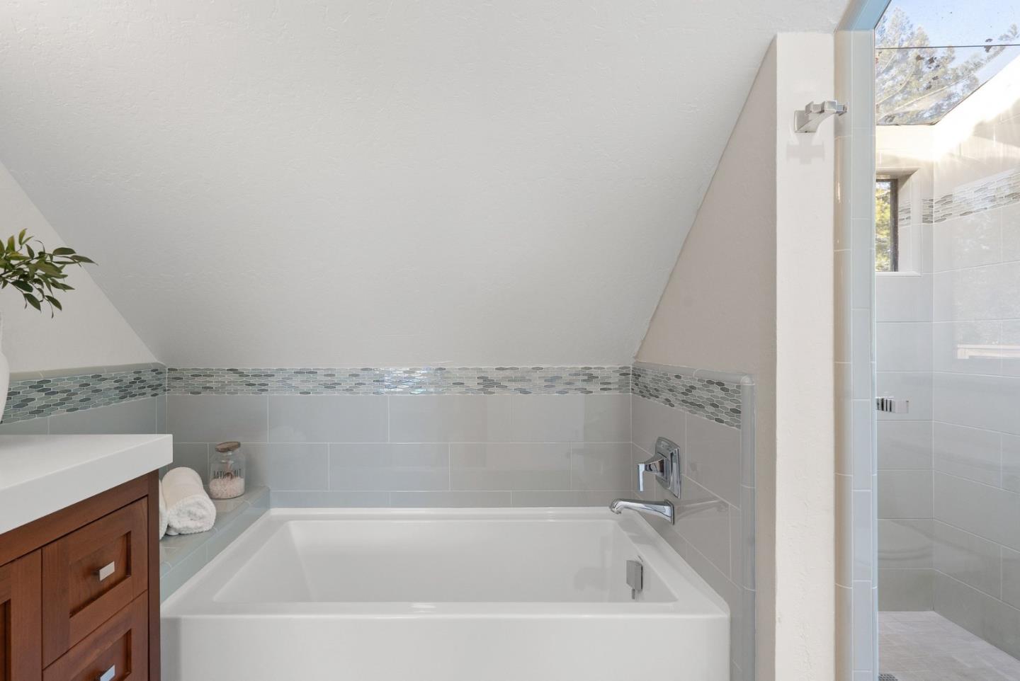 555 Bohnen Road Soquel, CA 95073 - Photo 44 of 68