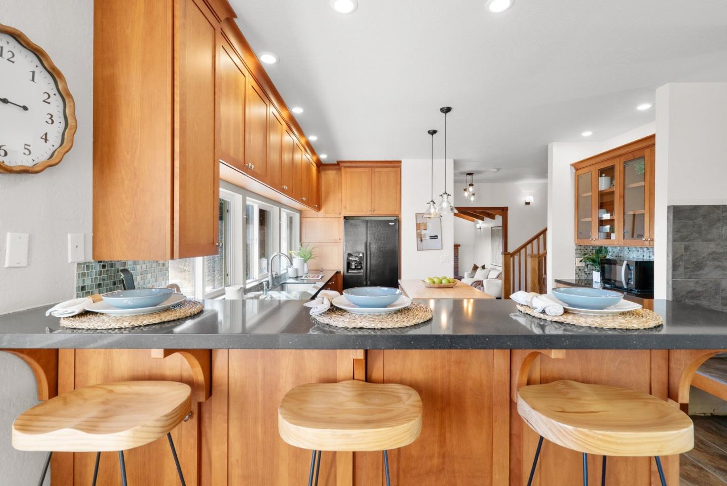 555 Bohnen Road Soquel, CA 95073 - Photo 6 of 68