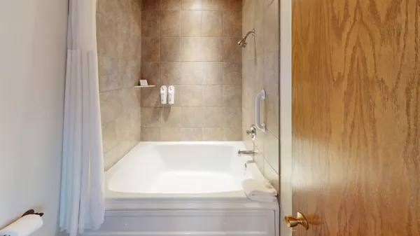 $495,000 | 7192 Highway 61, Unit 37, Tofte, MN 55615