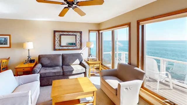 $515,000 | 7192 Highway 61, Unit 37, Tofte, MN 55615