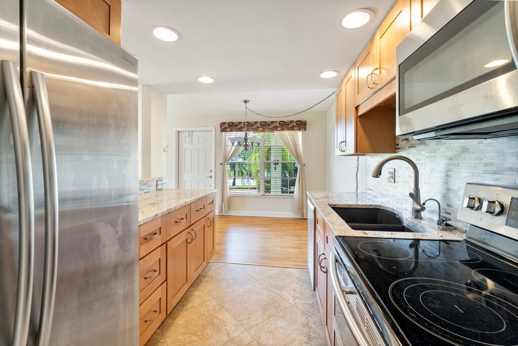 934 Northwest Spruce Ridge Drive, Unit 1 Stuart, FL 34994 - Photo 13 of 33 File.28