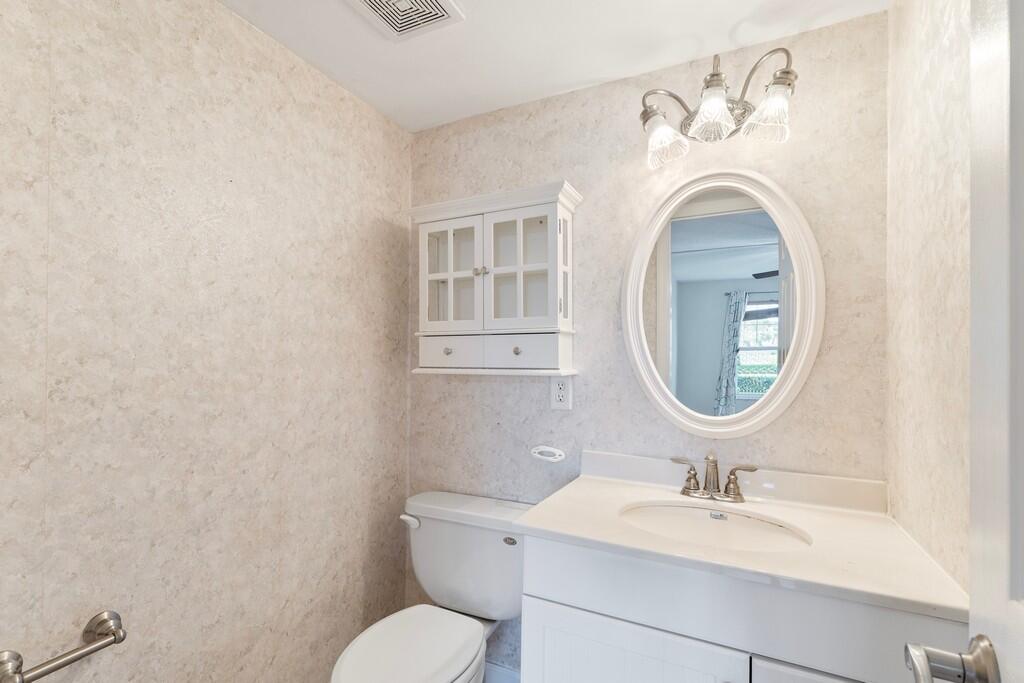934 Northwest Spruce Ridge Drive, Unit 1 Stuart, FL 34994 - Photo 21 of 33 File.35