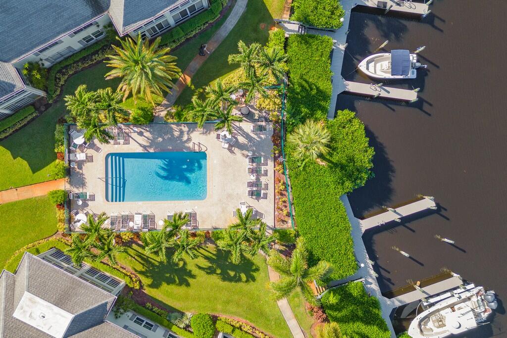 934 Northwest Spruce Ridge Drive, Unit 1 Stuart, FL 34994 - Photo 29 of 33 File.41