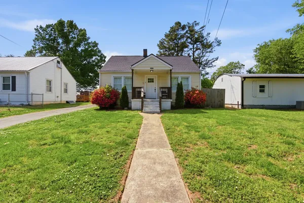 $259,900 | 2002 Denham Avenue, Columbia, TN 38401