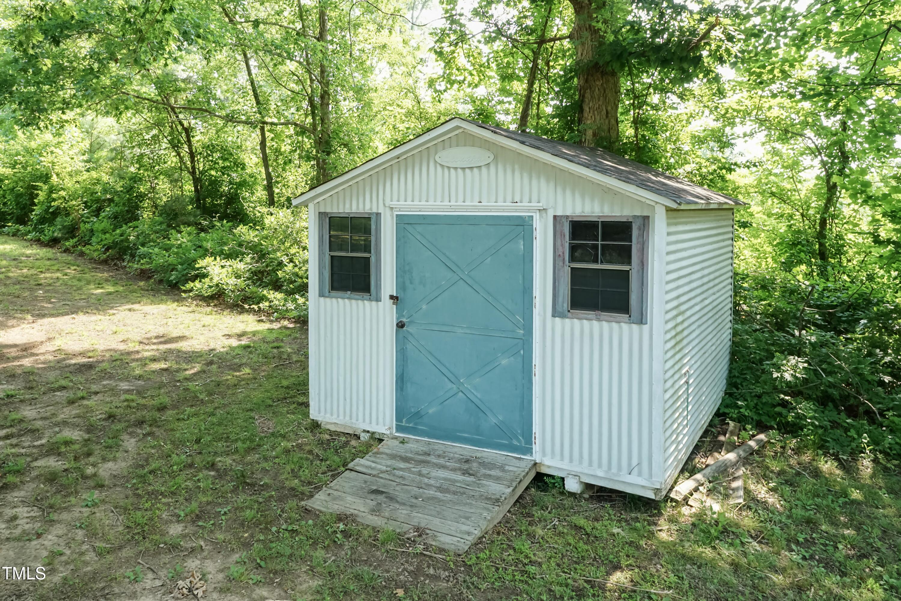 523 Edwards Road Henderson, NC 27537 - Photo 23 of 26 Shed 01