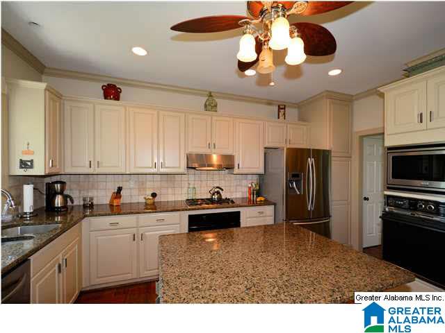 1747 Wellington Road Birmingham, AL 35209 - Photo 18 of 32