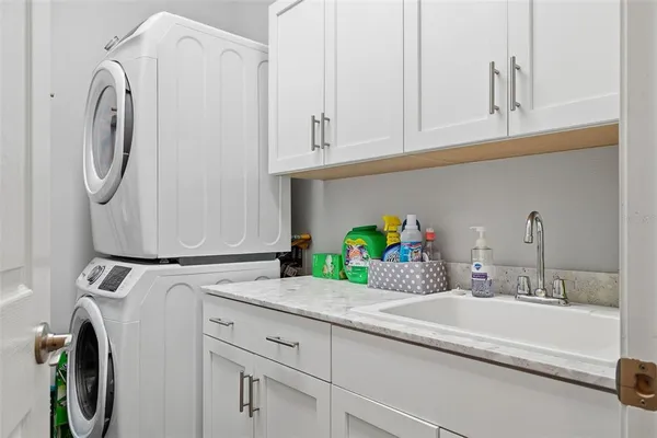 $439,000 | 7522 Campus Cove, Sarasota, FL 34243