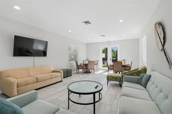 $439,000 | 7522 Campus Cove, Sarasota, FL 34243