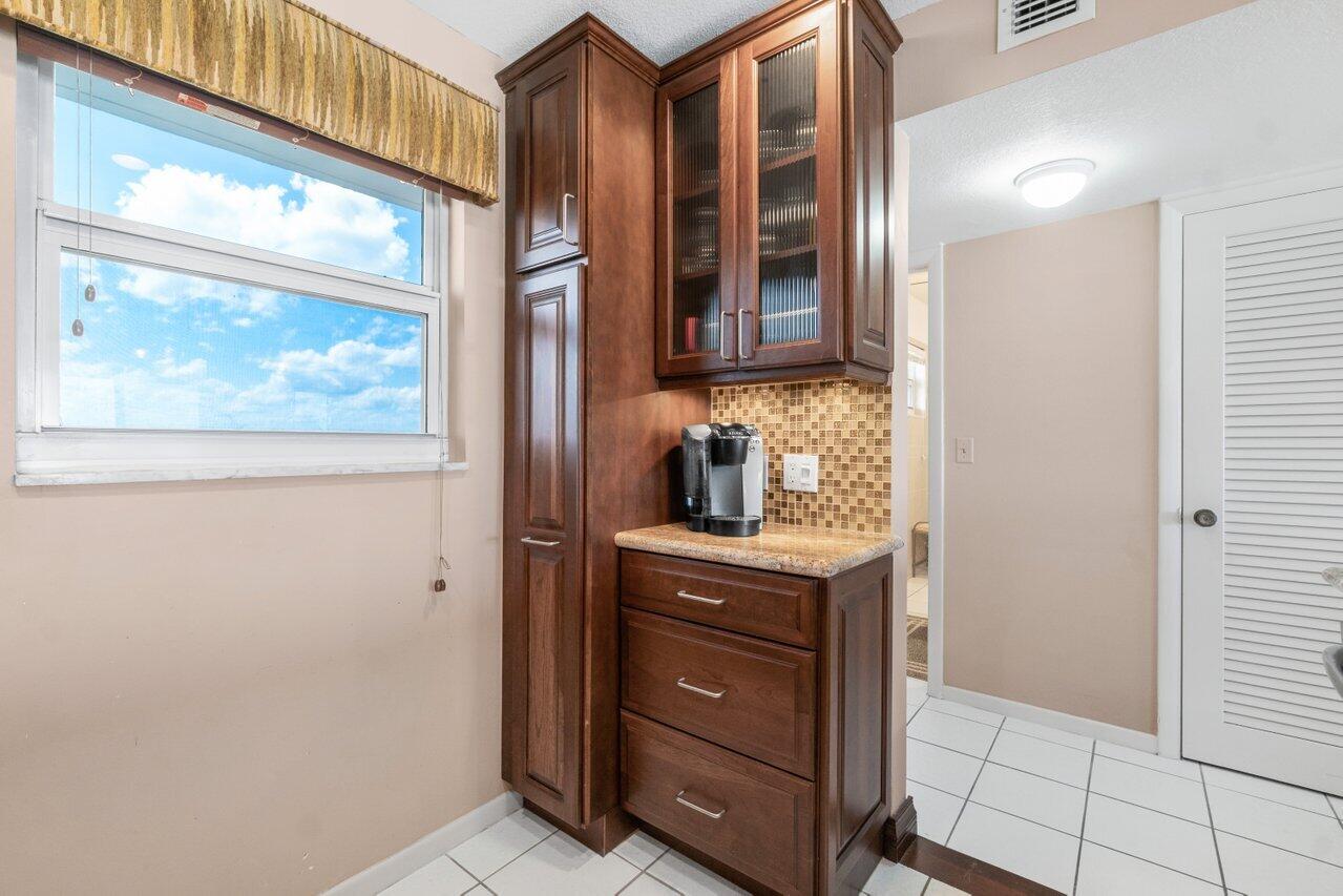 310 South Ocean Boulevard, Unit 6020 Boca Raton, FL 33432 - Photo 16 of 43 011-310SouthOceanBoulevard-602-BocaRaton