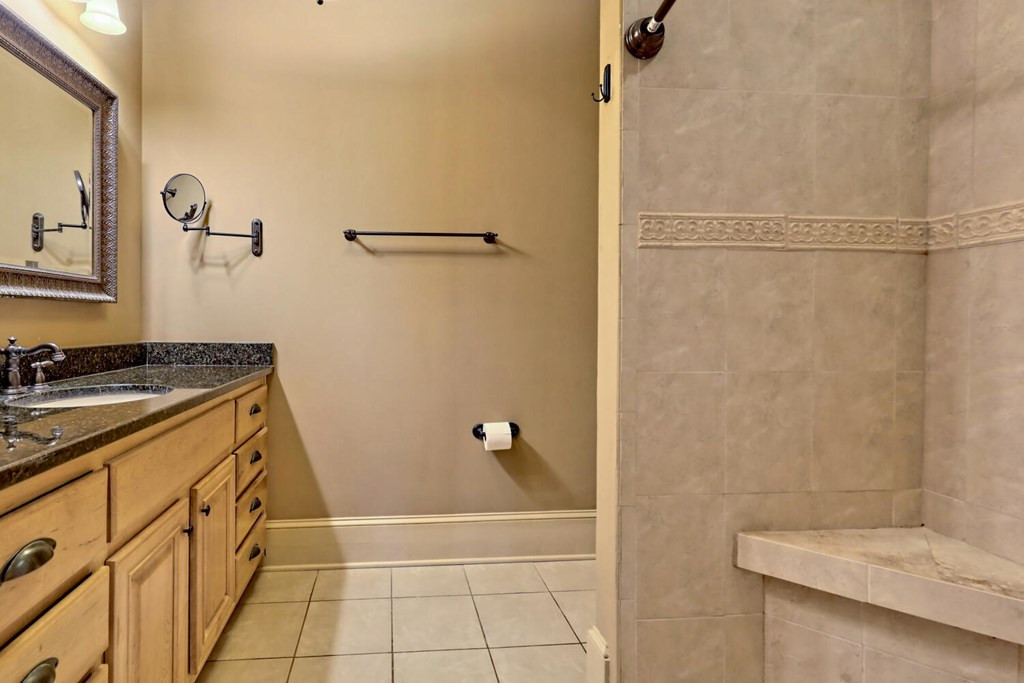 300 Licklog Ridge, Unit 13 Hayesville, NC 28904 - Photo 18 of 42 Gallery Image 18