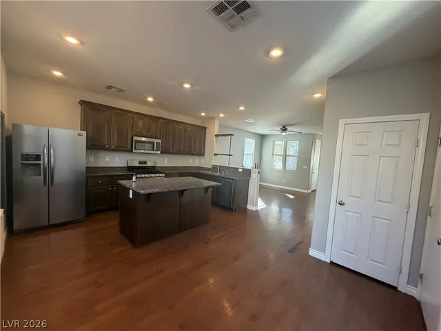 $1,999 | 10806 West Old Ironsides Avenue, Las Vegas, NV 89166