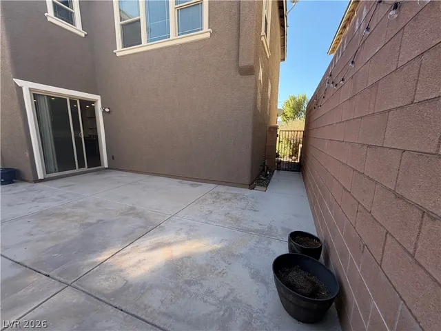 $1,999 | 10806 West Old Ironsides Avenue, Las Vegas, NV 89166