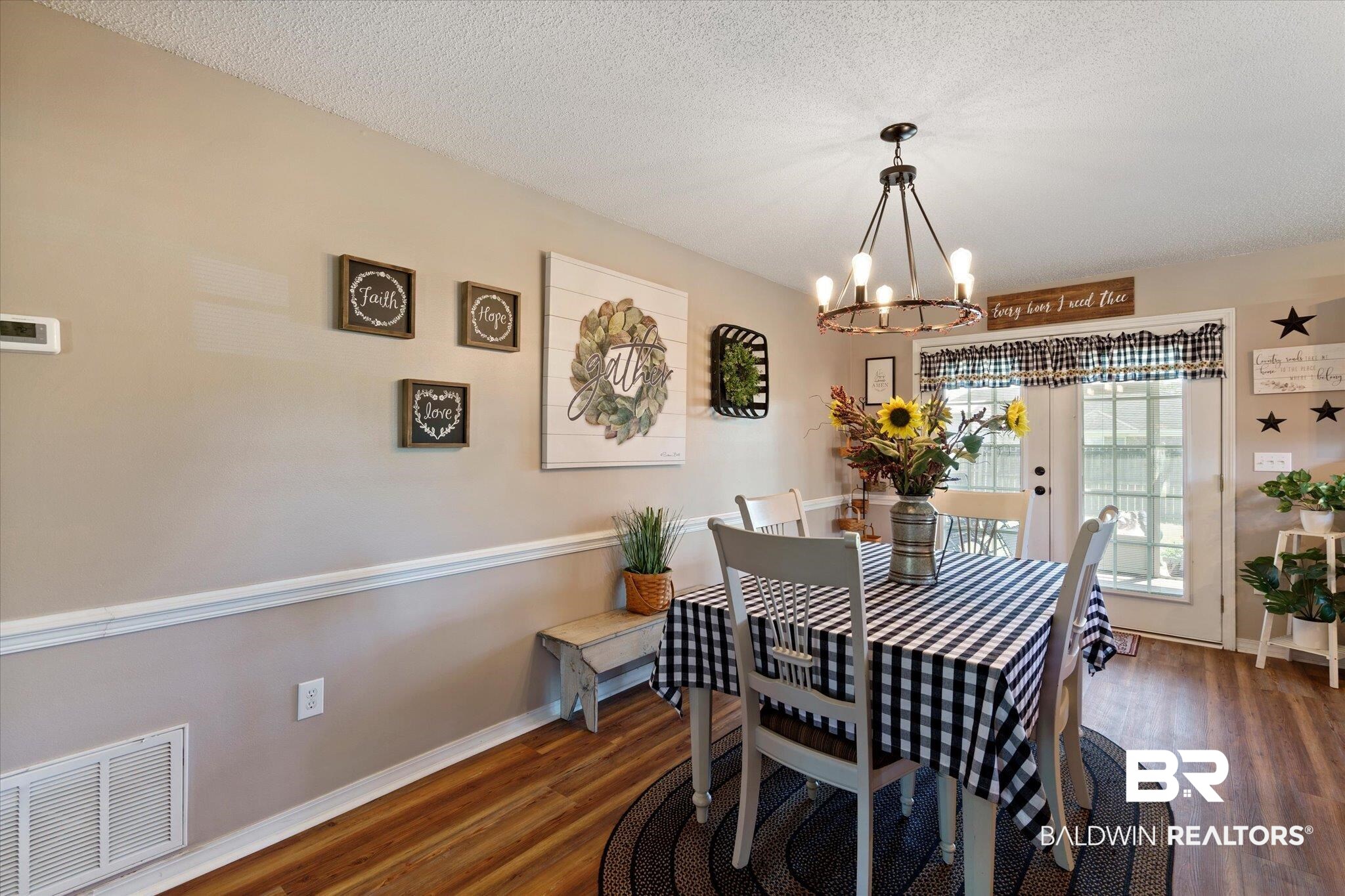 18672 Outlook Drive Loxley, AL 36551 - Photo 6 of 20 Dining Room