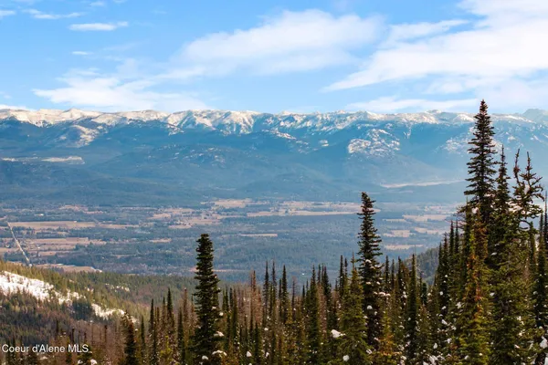 $549,500 | 752 Tall Timber Road, Sandpoint, ID 83864