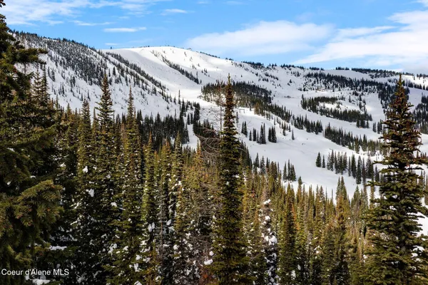 $549,500 | 752 Tall Timber Road, Sandpoint, ID 83864