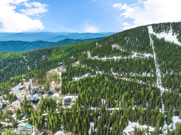 $549,500 | 752 Tall Timber Road, Sandpoint, ID 83864