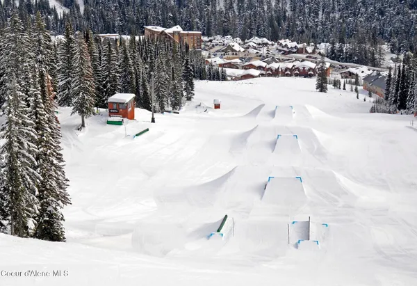 $549,500 | 752 Tall Timber Road, Sandpoint, ID 83864