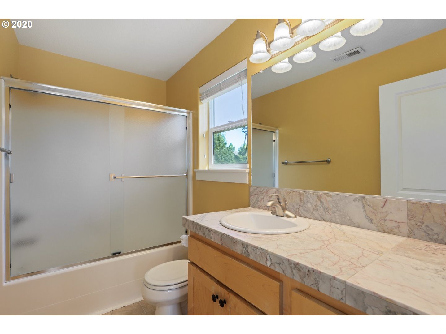 30519 Southwest Ruth Street Wilsonville, OR 97070 - Photo 22 of 32 Gallery Image 22