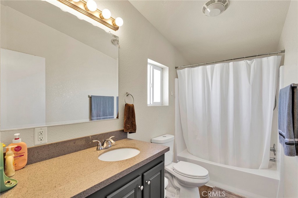 7162 Emily Road Adelanto, CA 92301 - Photo 30 of 74