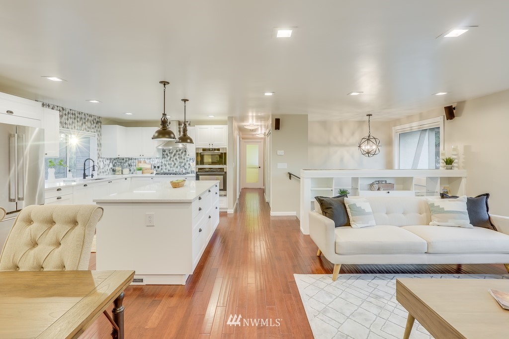 13307 Southeast 185th Place Renton, WA 98058 - Photo 12 of 40 Gallery Image 12