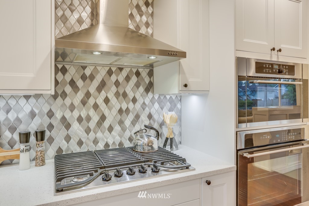 13307 Southeast 185th Place Renton, WA 98058 - Photo 16 of 40 Gallery Image 16