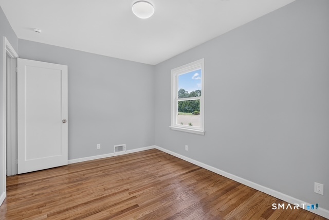 152 Summit Road Prospect, CT 06712 - Photo 17 of 39