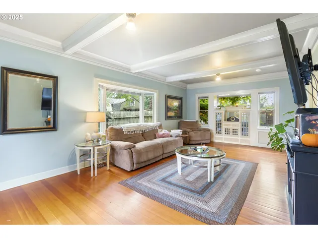 $515,000 | 15745 Southeast McKinley Avenue, Clackamas, OR 97015