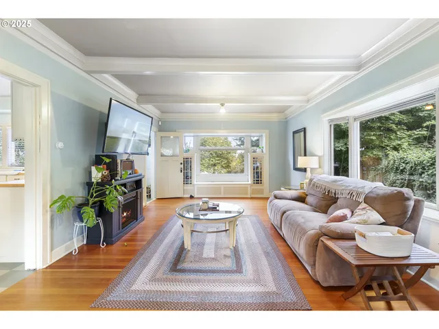 $515,000 | 15745 Southeast McKinley Avenue, Clackamas, OR 97015