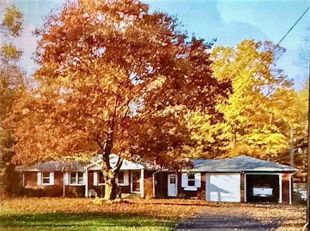 $329,000 | 65 Glenn Road, Mercer, PA 16137