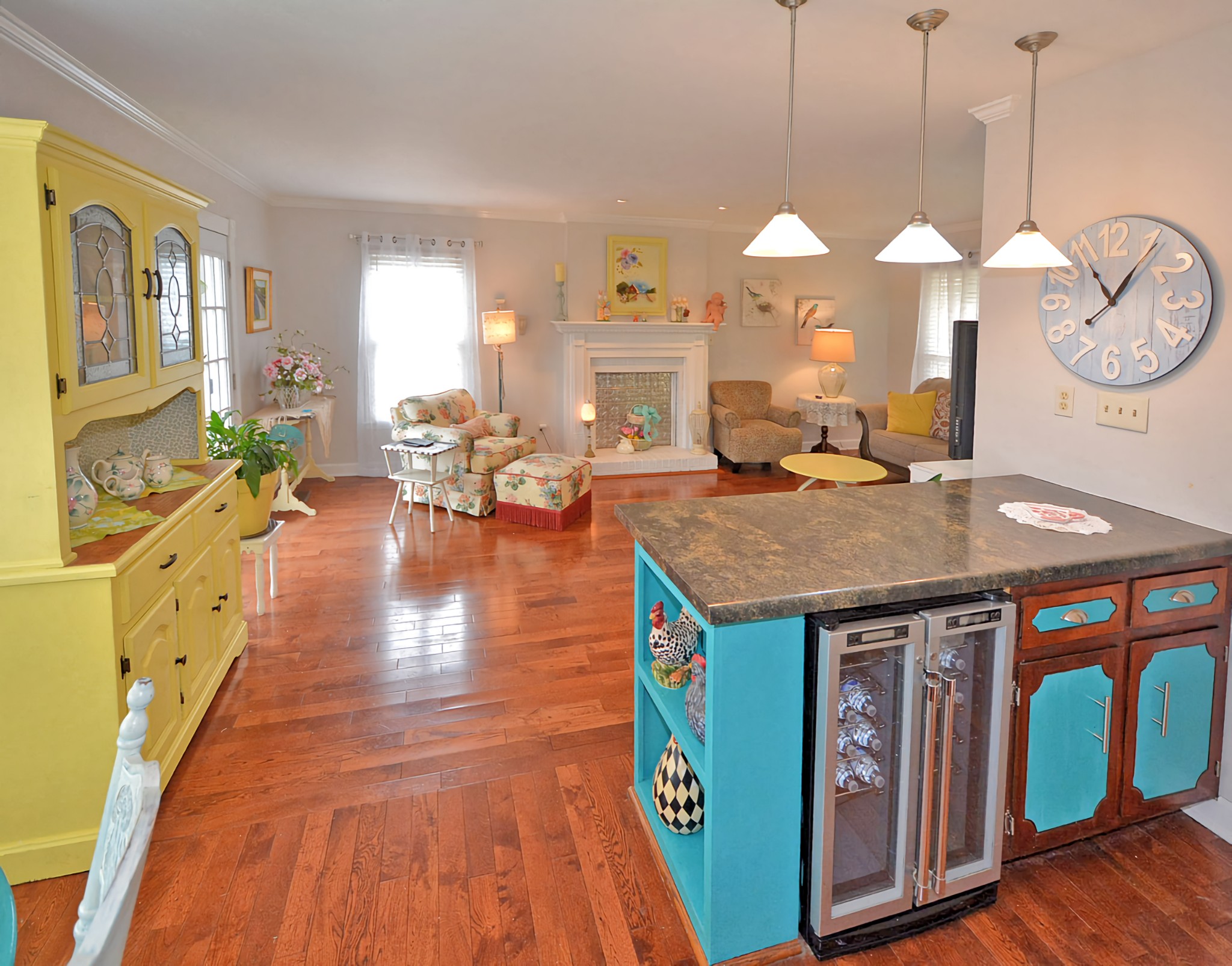 706 Rossview Road Clarksville, TN 37043 - Photo 7 of 19 Gallery Image 7