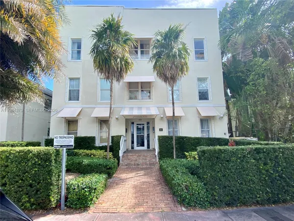 $2,200 | 1521 Lenox Avenue, Unit 106, Miami Beach, FL 33139