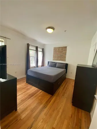 $2,200 | 1521 Lenox Avenue, Unit 106, Miami Beach, FL 33139