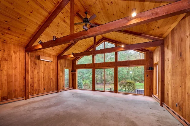 $625,000 | 72 Meadowwood Drive, Greenfield, MA 01301